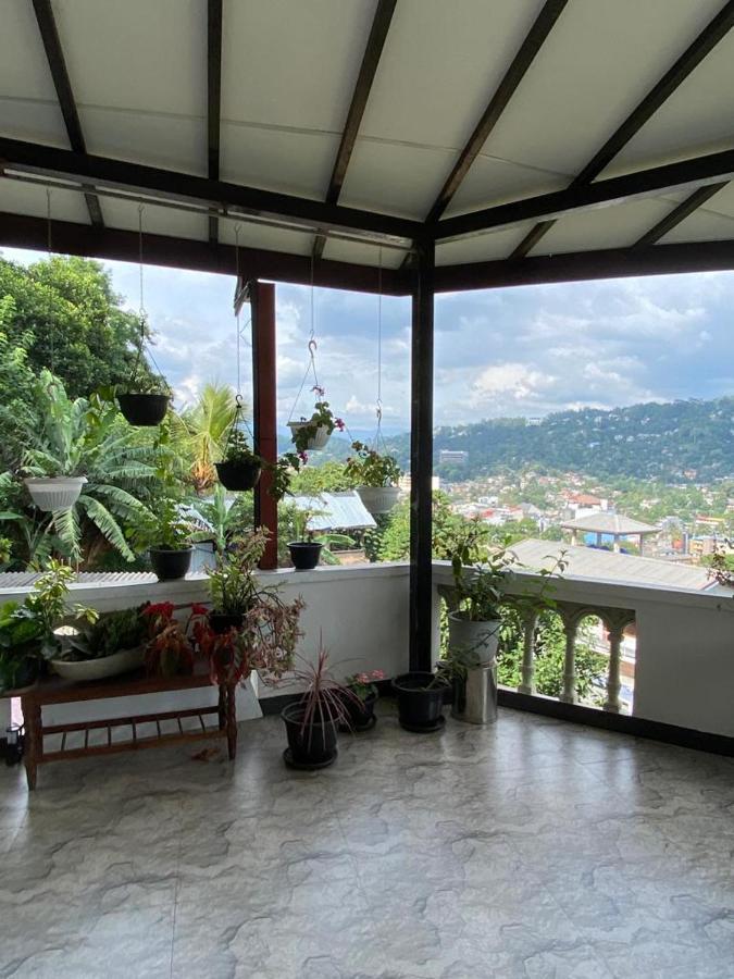 The Bbc Cheliyan Villa Kandy Exteriér fotografie